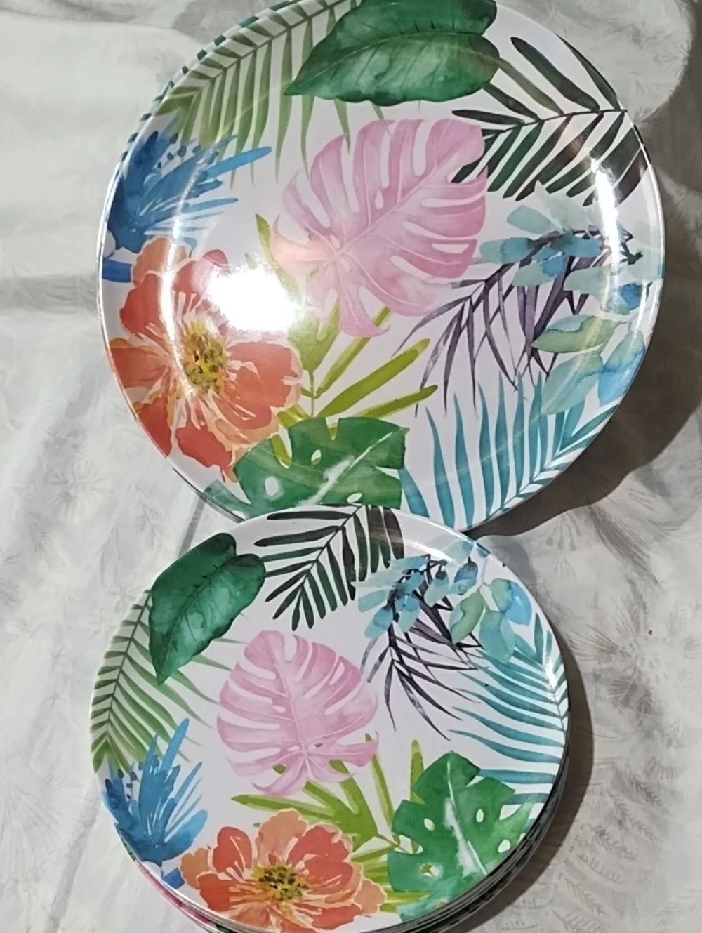 Tropical Floral Dinner Plates – Set Of 11 NWT Multicolor.